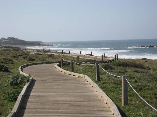 Moonstone Beach Boardwalk with view of ocean